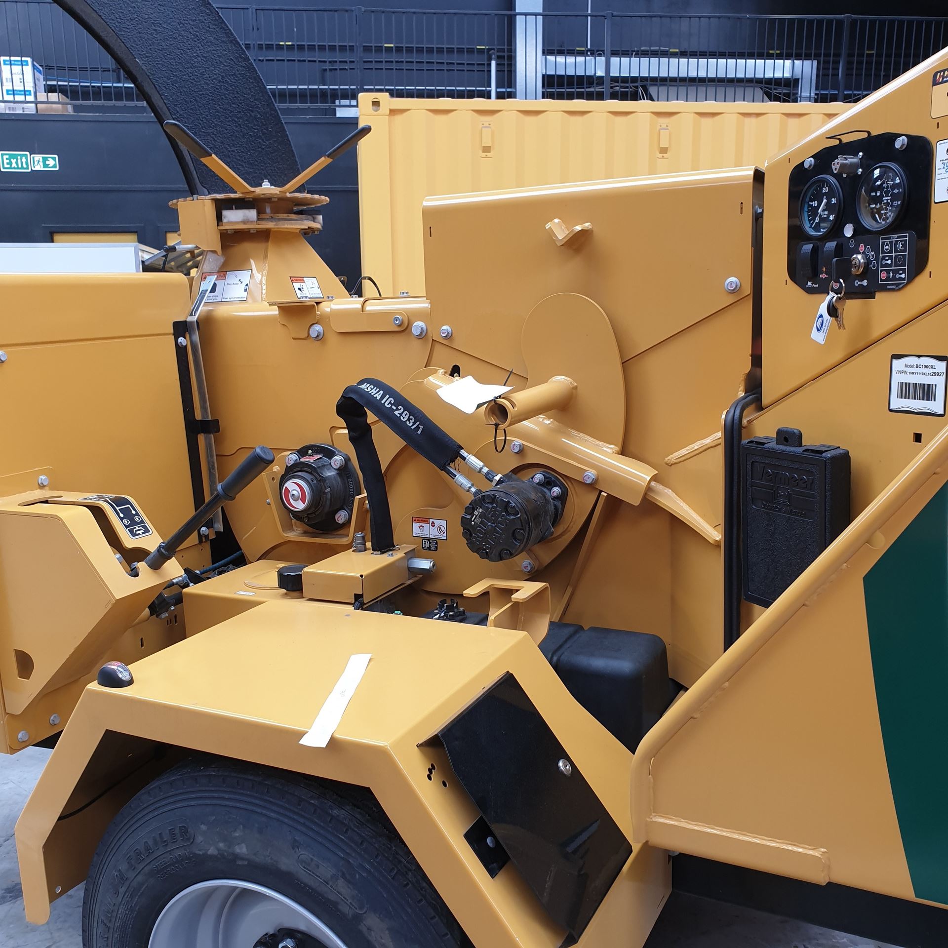 Picture of 12" Chipper Vermeer BC1000XL