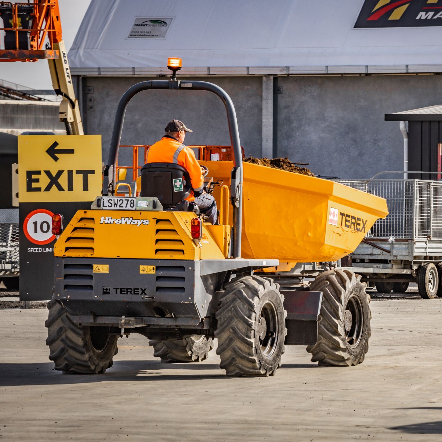 Picture of 6t Wheeled Dumper (Swivel)