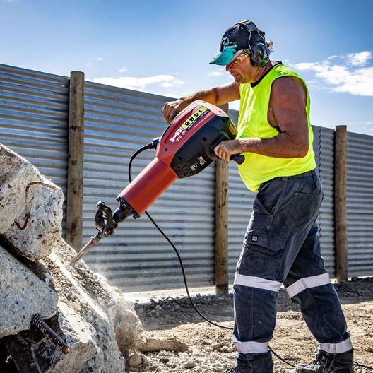 Hire & Rent Large Breaker Wellington, Palmerston North, NZ Hire & Rent Large Breaker Wellington, Palmerston North, NZ