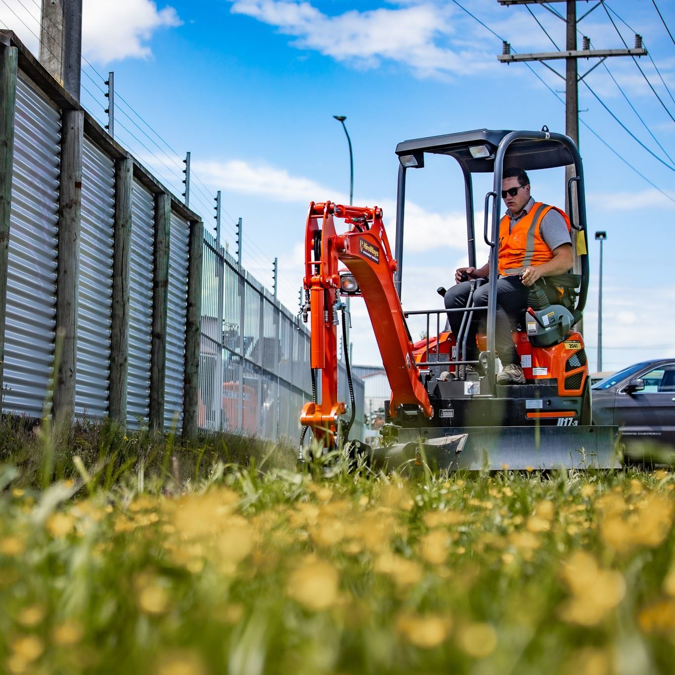 Picture of 1.8t Excavator (Tilt Hitch)