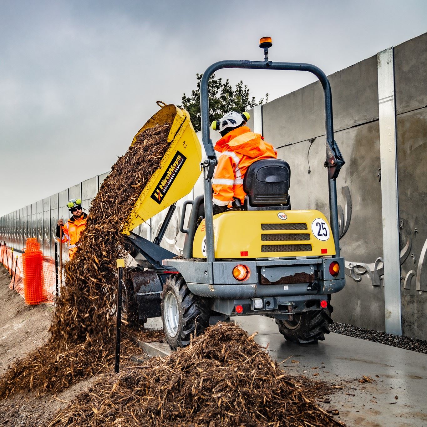 Picture of 2t Wheeled Dumper (Swivel)