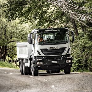 Picture of 11t Tipper Truck (Class 4) 6x4