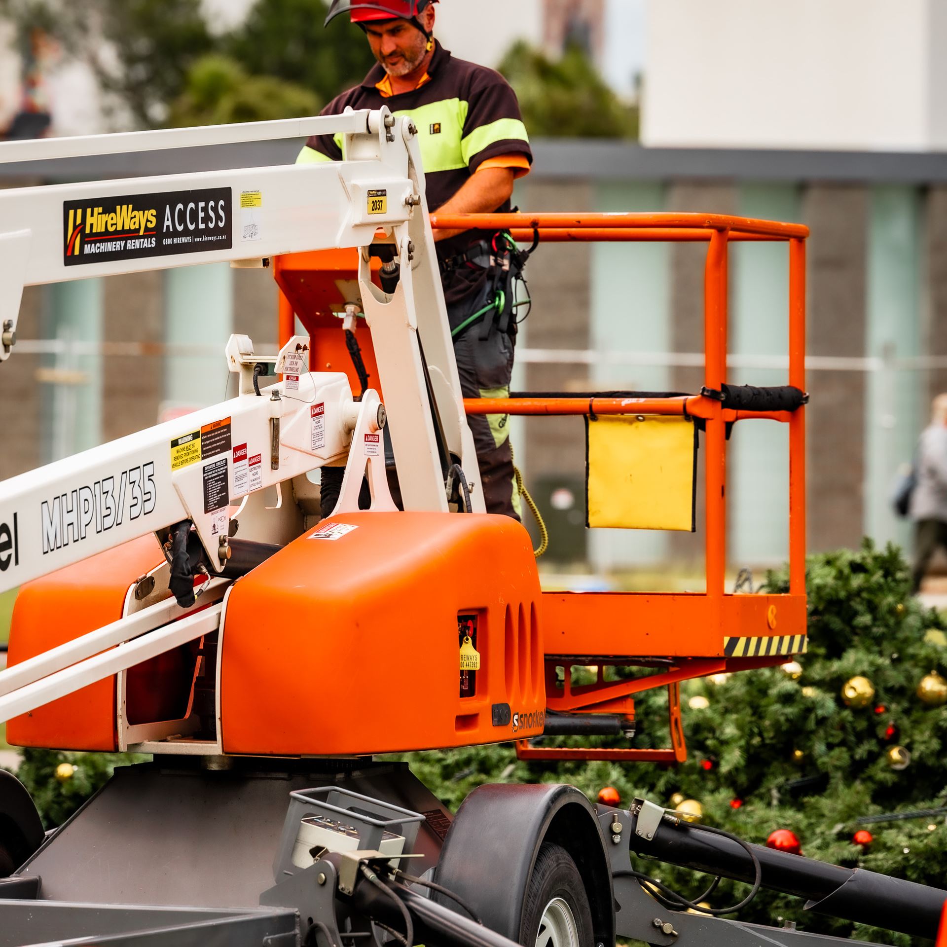 Picture of 11m (13m) Cherry Picker