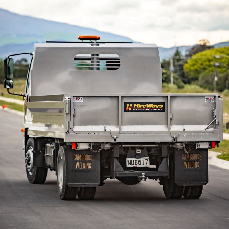 Picture of 8t Tipper Truck (Class 2)